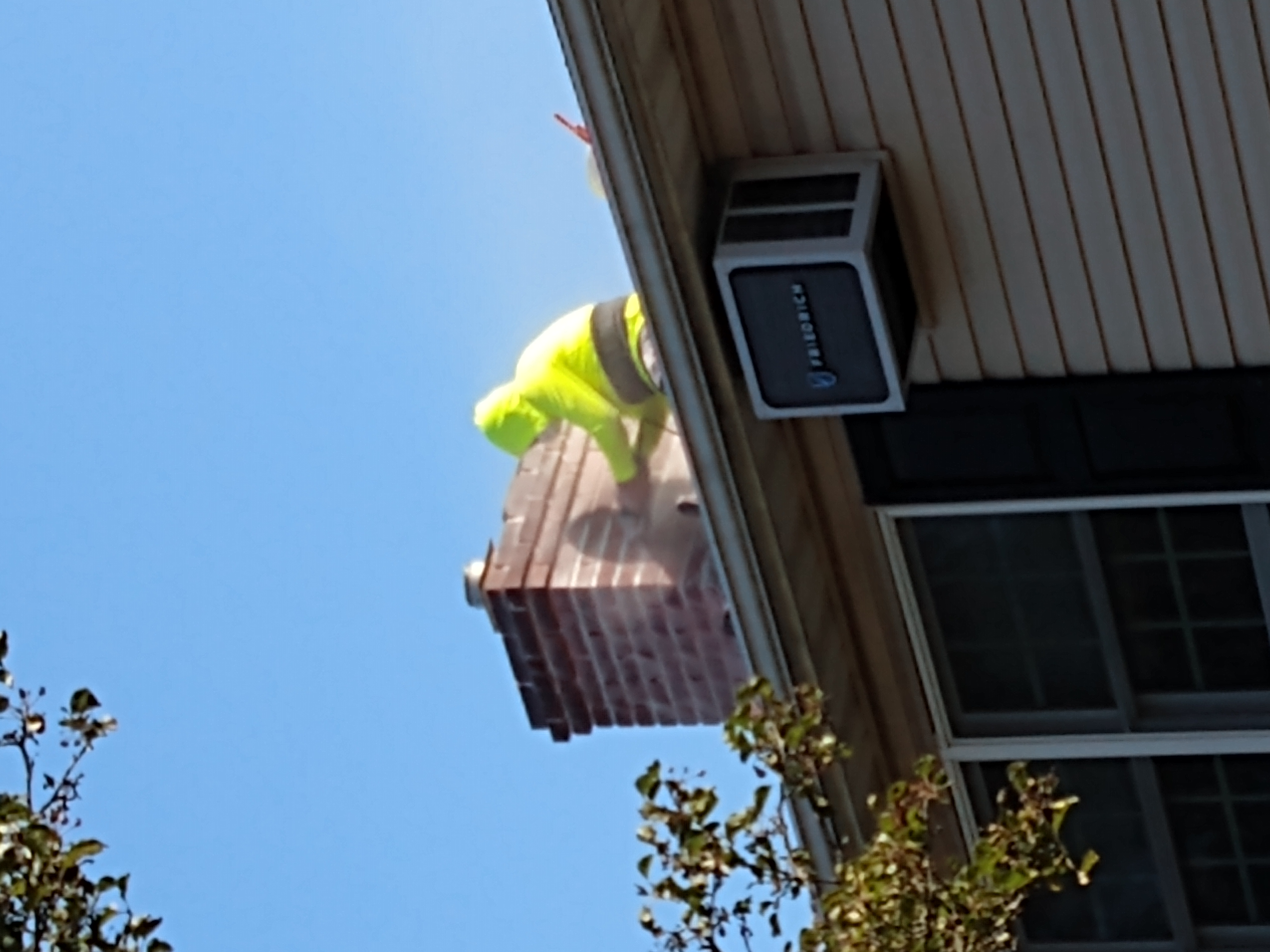 Chimney tuckpointing and mortar repair in West Hampton, New York